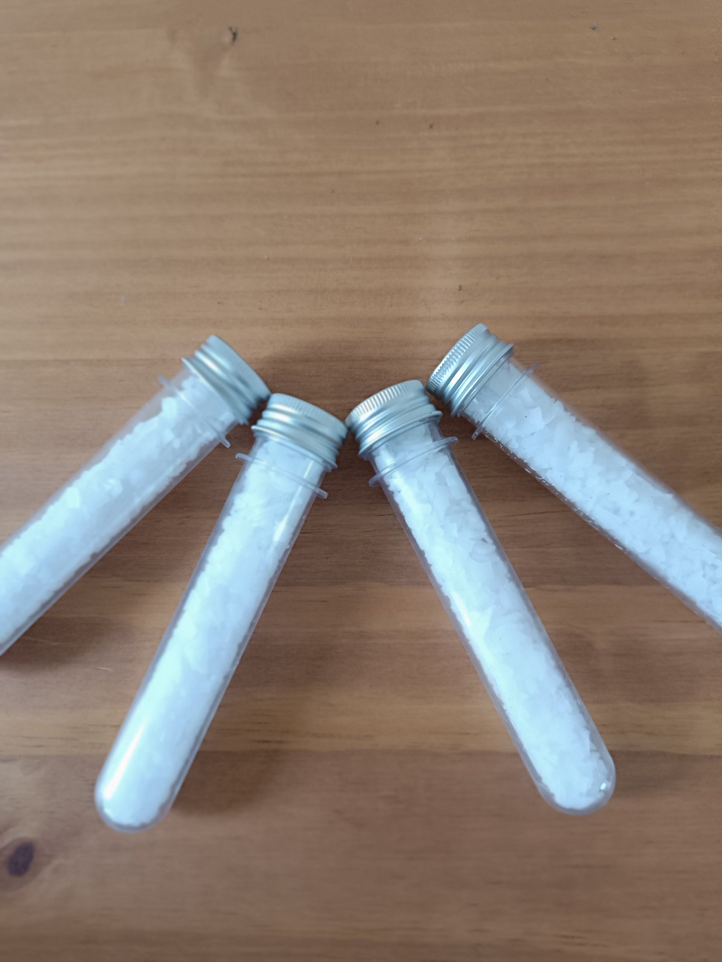 NATURAL PURE MAGNESIUM FLAKES